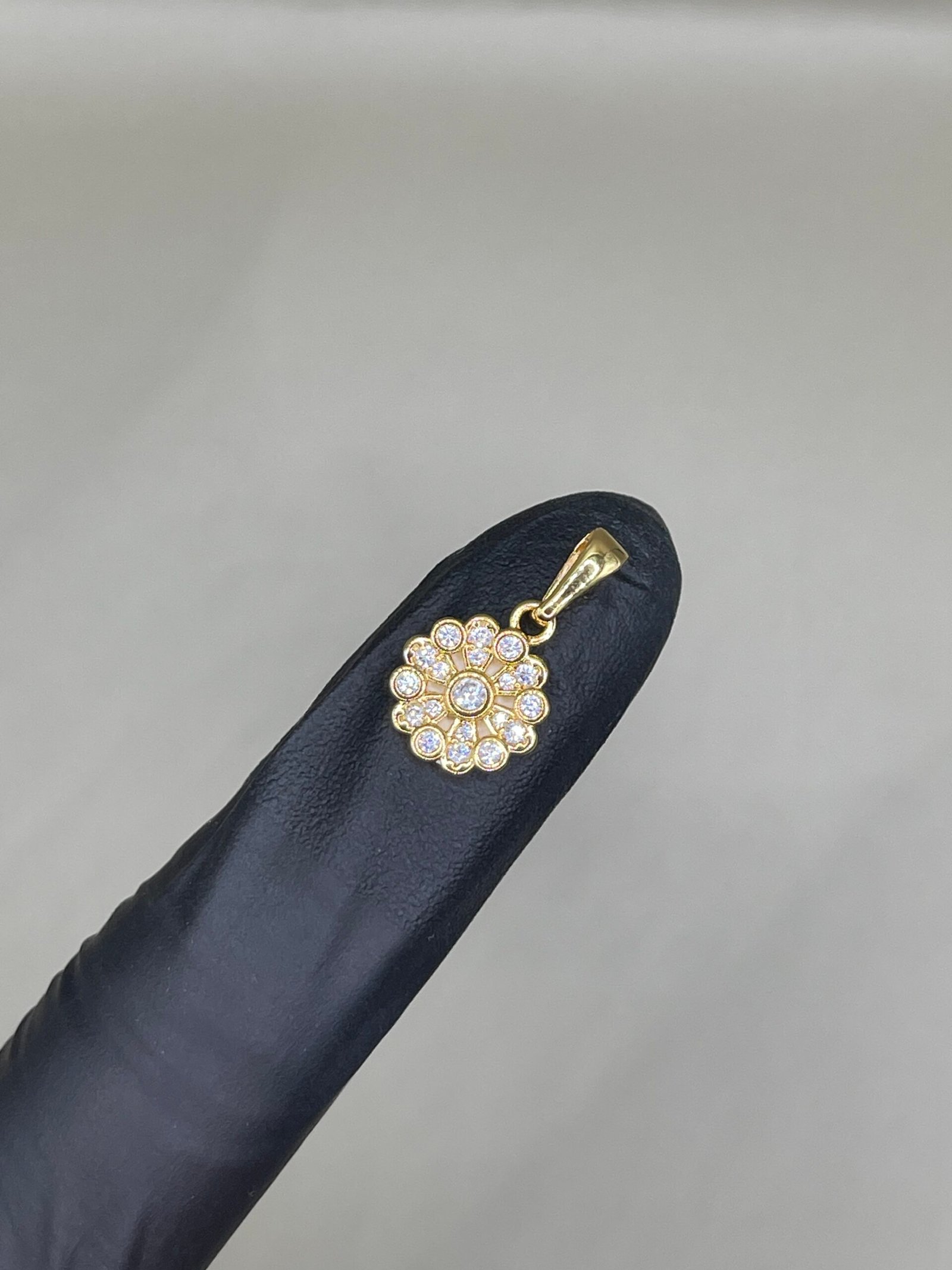 Dije Flor - Ref. 143