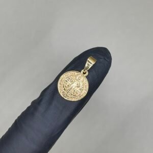 Dije San Benito - Ref. 700